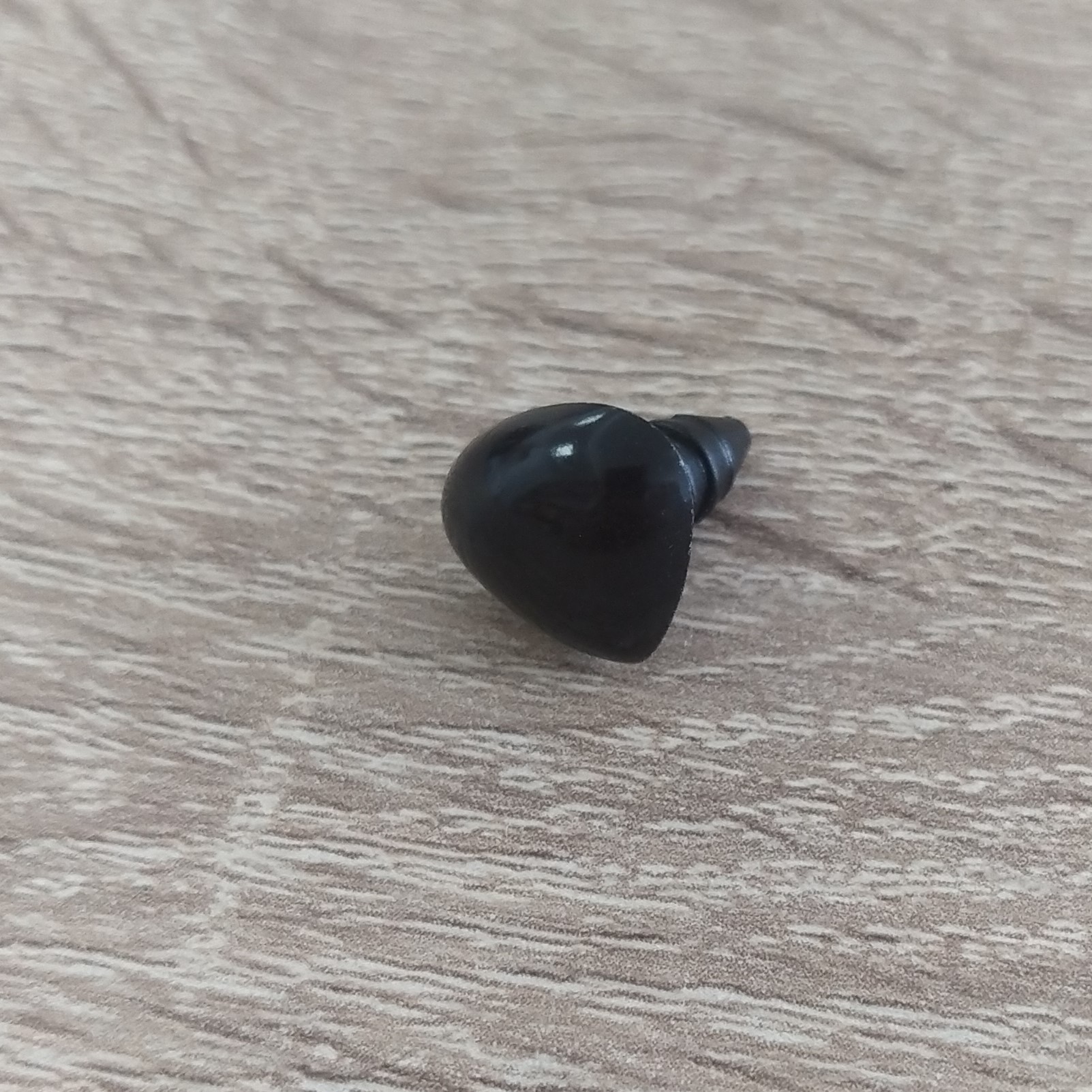 Bezpečnostný nos 11x15mm