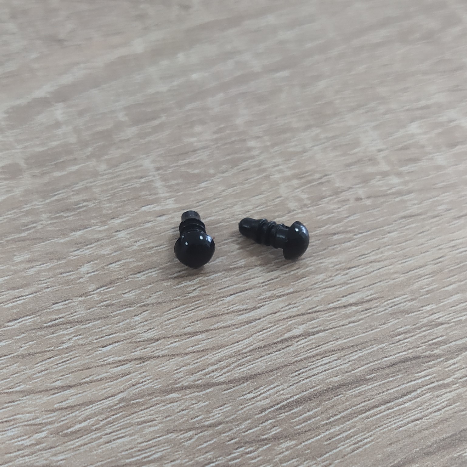 Bezpečnostné oči 6mm