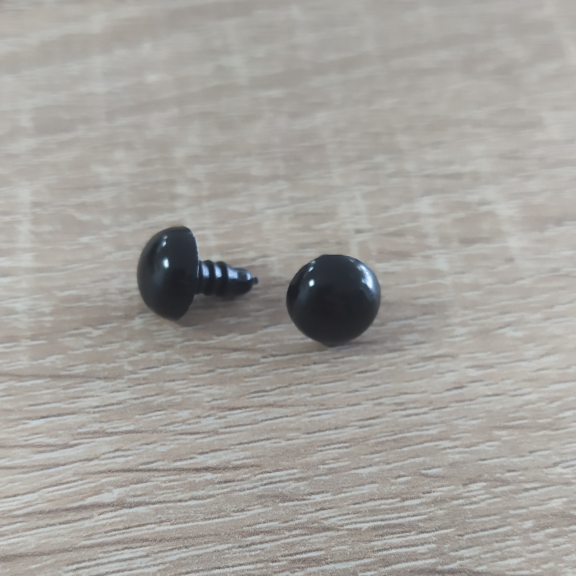 Bezpečnostné oči 12mm