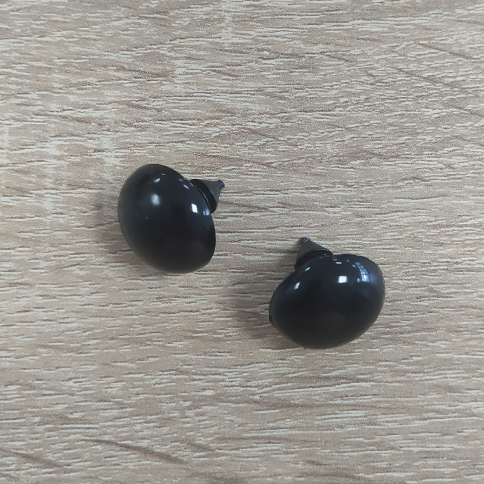 Bezpečnostné oči 18mm