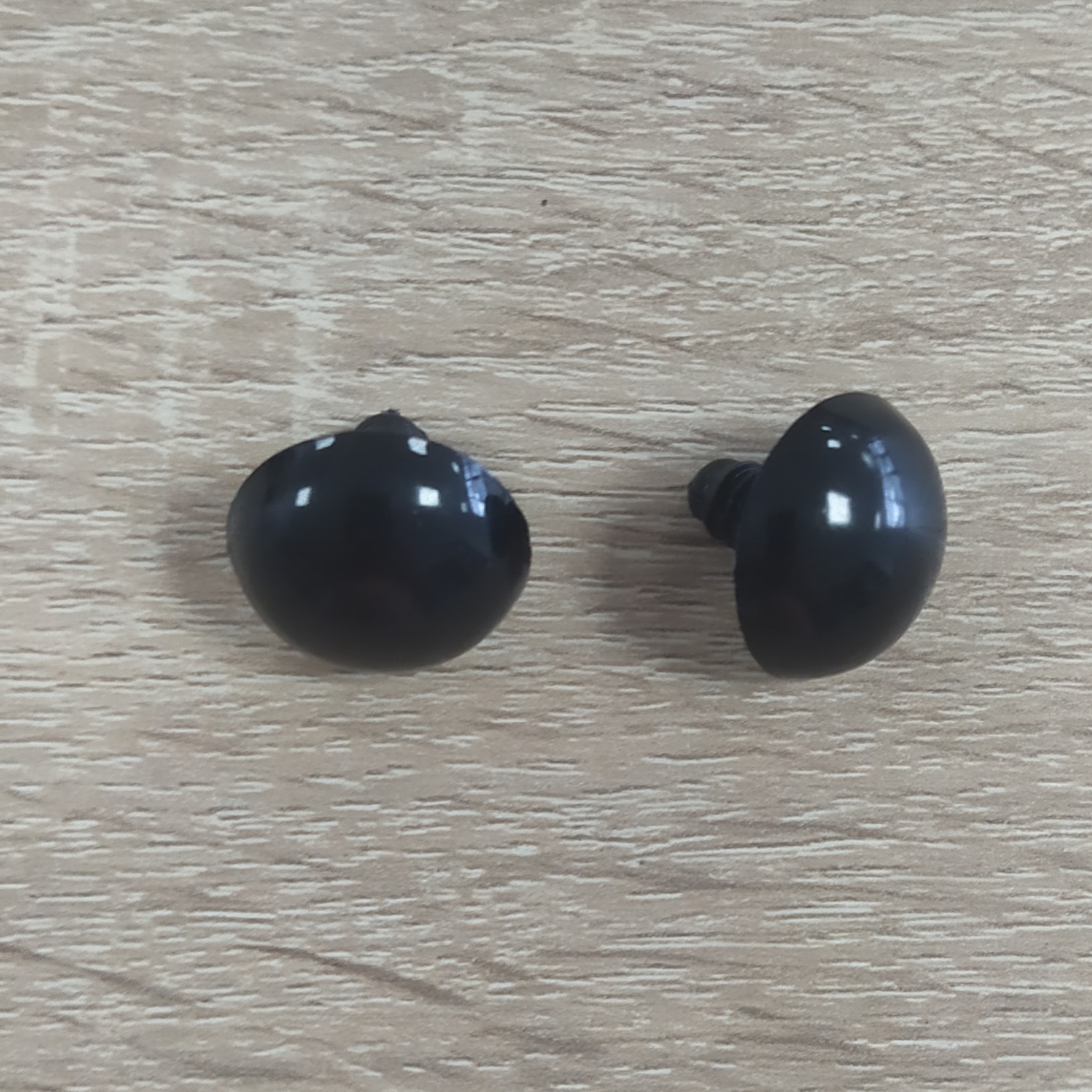 Bezpečnostné oči 20mm