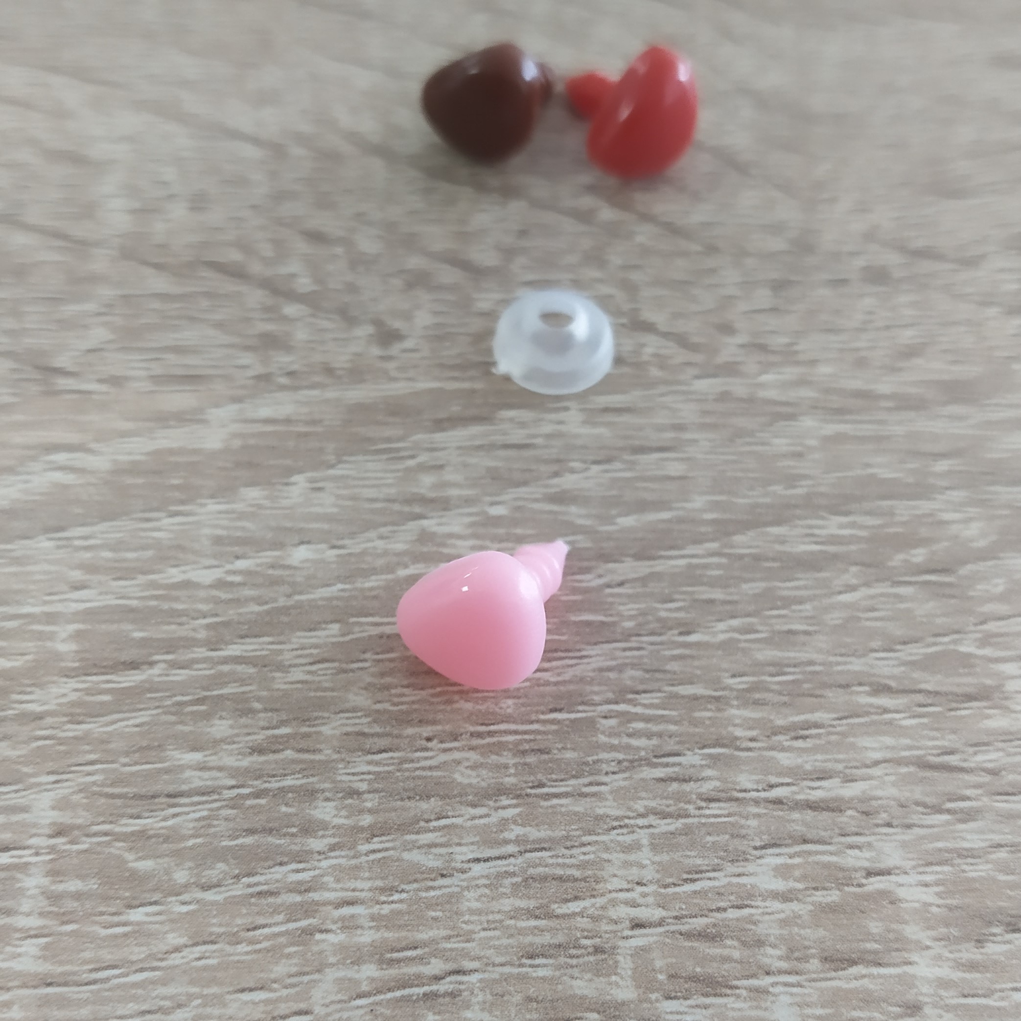Bezpečnostný nos 9x11mm ružový