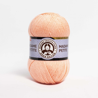 Madame Petite 038