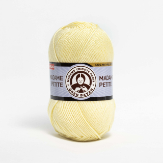 Madame Petite 098